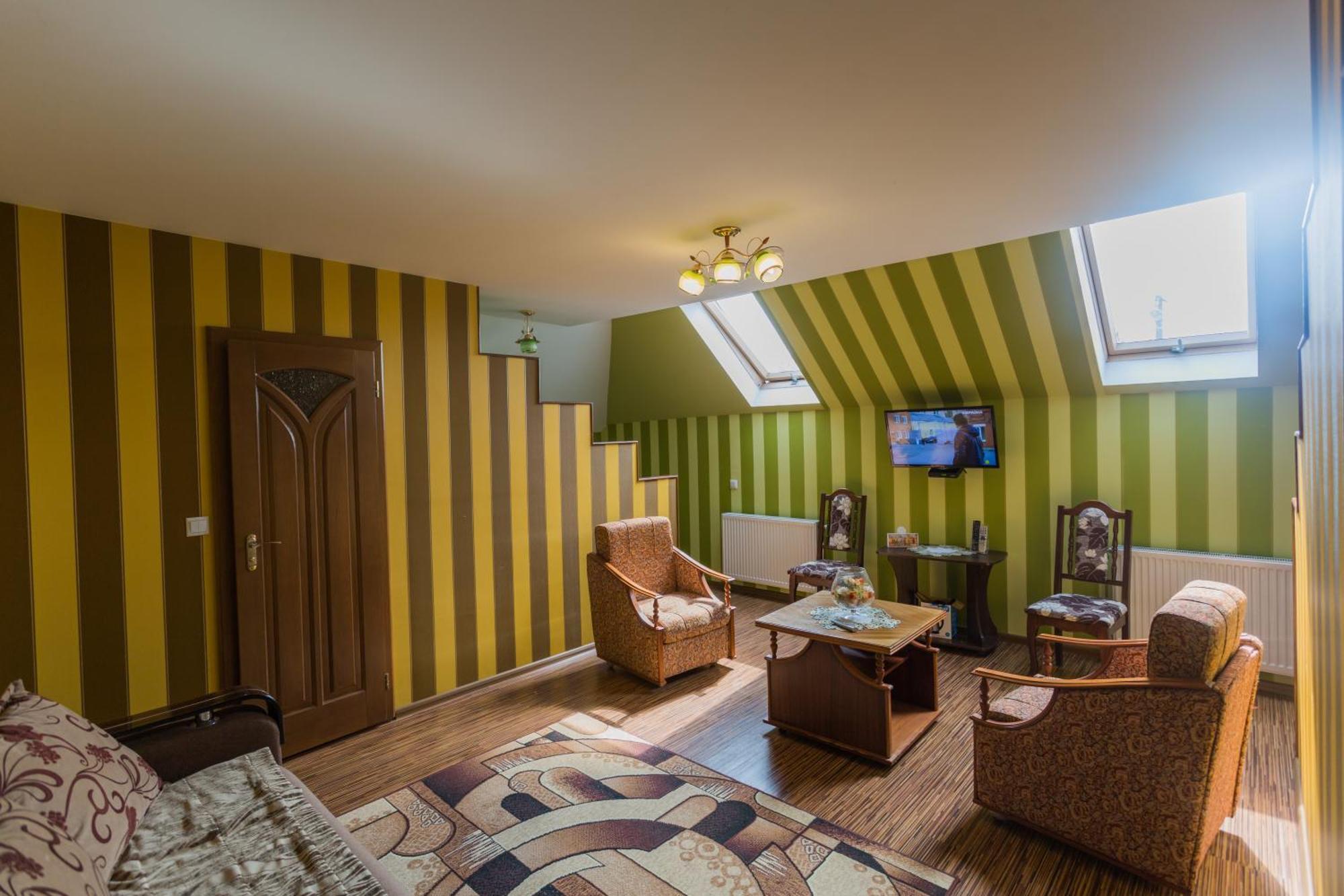 Villa Fenix Berehove  Ngoại thất bức ảnh